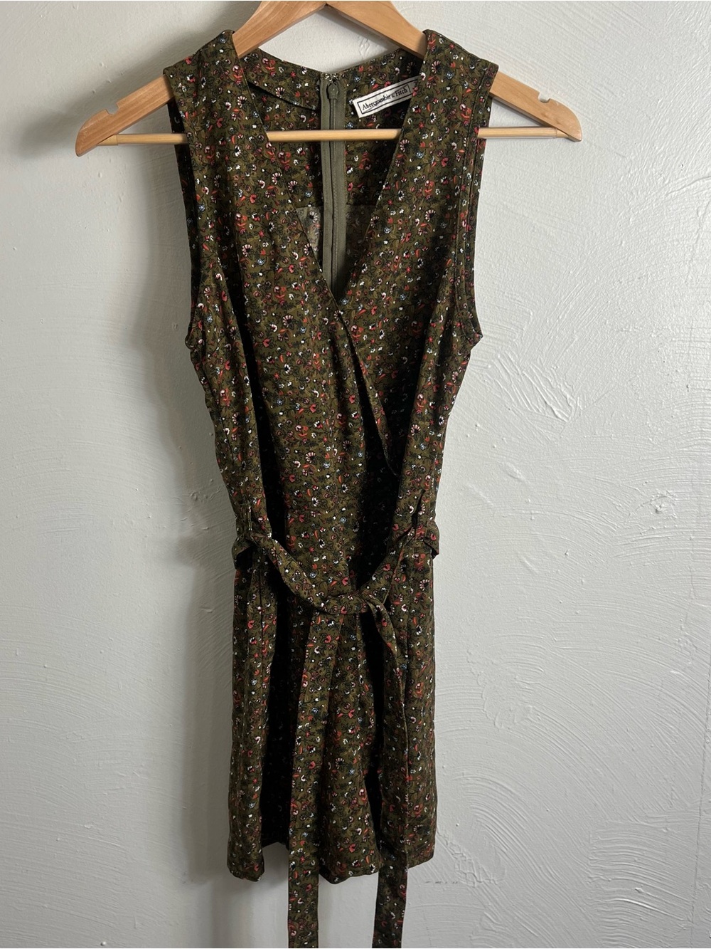 Abercrombie & Fitch Olive Green Floral Romper - 2